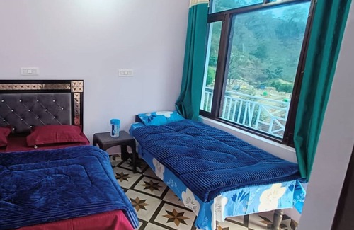 Sitapur Hotel | Goroomgo Abhishek hotel Sonprayag