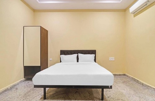 Bhadrak Hotel | Goroomgo Ganesh Plaza bhadrak