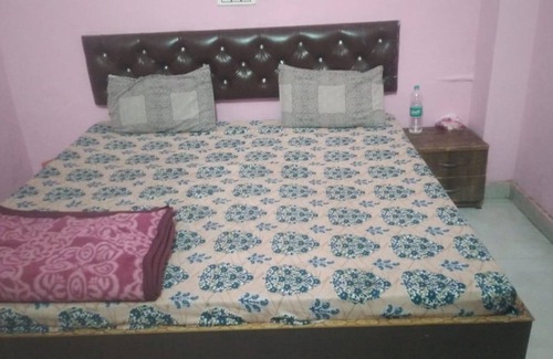 Hansi Hotel | Goroomgo Hansi Haryana