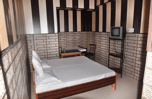 Didihat Hotel | Goroomgo Kaushalya Residency Uttarakhand