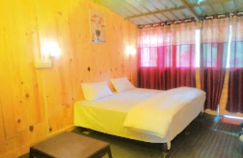 Naina Range Hotel | Goroomgo Peace Space Resort Nainital