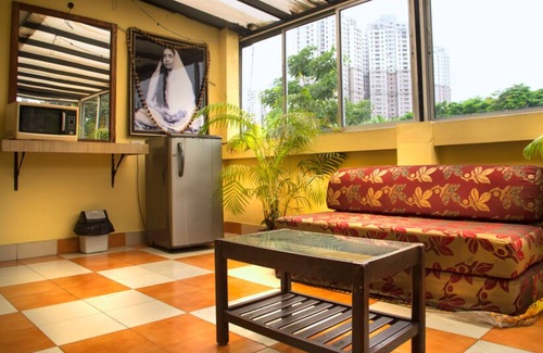 Tollygunge Hotel | Goroomgo Royal Inn Tallygunge Kolkata