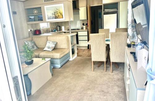 Hamworthy Resort | Gorsehill 44