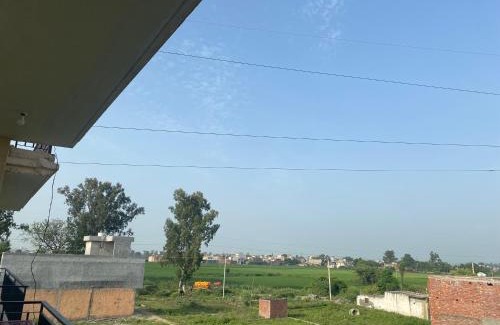 Karnal Bed & Breakfast | Gorza Apartment