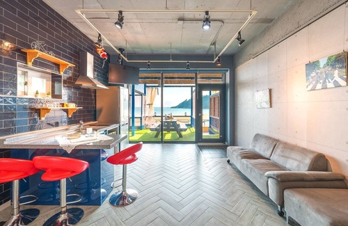 Goseong-gun House | Goseong Cnblue Oceanview Pension
