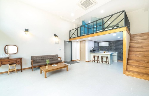 Sokcho House | Goseong Theprism Pension