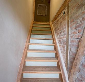 Mostowice Apartment | Gospodarstwo ekoturystyczne ARTYSTYKA