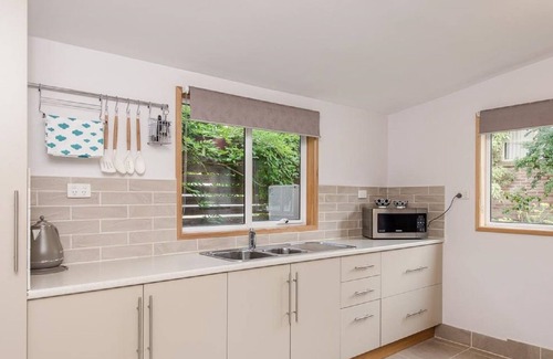 South Hobart Cottage | Gould's Convict Cottage