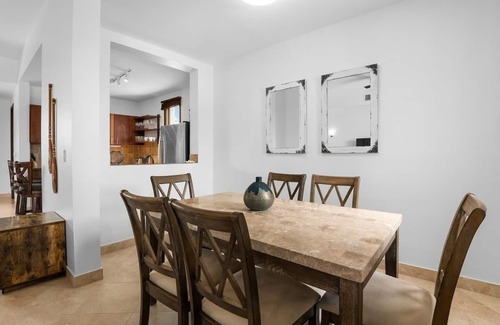 Leeward Settlement House | Grace Bay, Pool, Views, Walk to the Beach (#2,3,4)