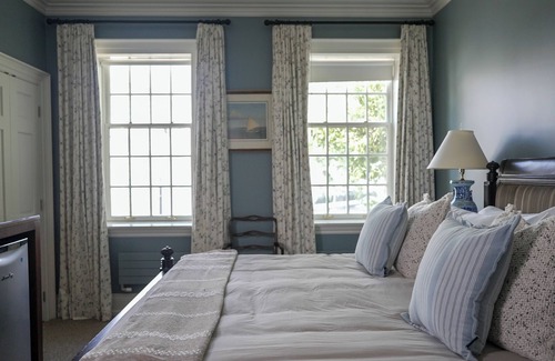 Grafton House | Grafton Village Inn