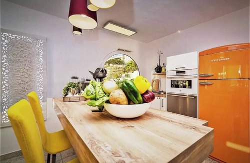 Arguineguin Apartment | Gran Canaria Luxury Apart. With sea Views, Jacuzzi