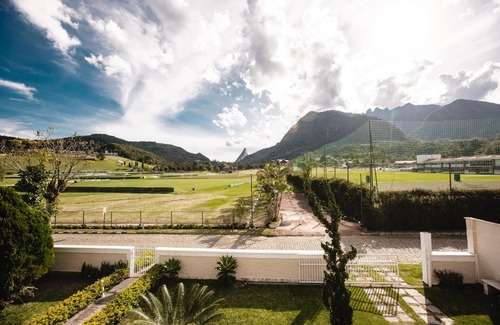 Teresopolis House | GRANARY COMARY - FANTASTIC VIEW FIELD CBF, C/5 BEDROOMS, POOL, BARBECUE