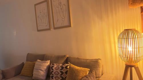 Saint-Sylvestre Apartment | Grand 2 pièces avec grande terrasse à 15mn Centre-ville, Gare et Promenade des Anglais