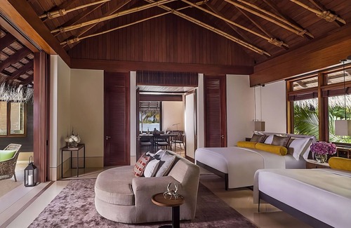 Reethi Rah Hotel | Grand Beach Villa at One&Only Reethi Rah , Private Beach!