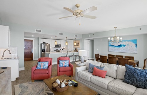 Baytowne Wharf Condo | Grand Complex Serenity: 3BR | 3BA Oasis with Bayfront Views at Sandestin Golf and Beach Resort!