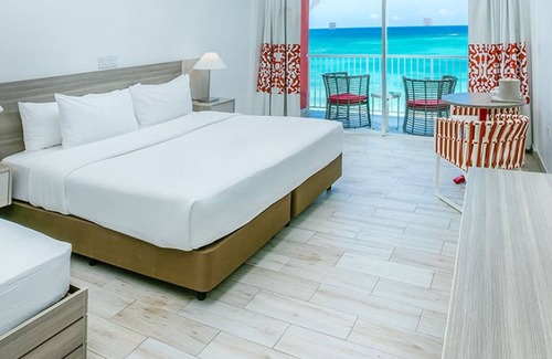 Montego Bay Resort | Grand Decameron Cornwall Beach, A Trademark All-Inclusive Resort