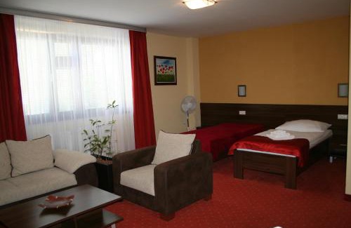 Senica Hotel | Grand Hotel Senica, Garni