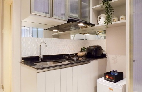 Surabaya Apartment | Grand Luxurious And Spacious Studio At Benson Supermall Mansion Apartment