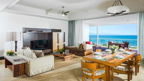 Las Jarretaderas Hotel | Grand Luxxe at Vidanta