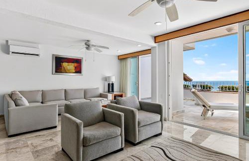 Conchas Chinas Apartment | Grand Miramar A501