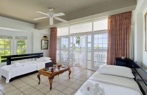 Runaway Bay Hotel | Grand Muthu Runaway Bay Club Caribbean