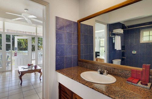 Runaway Bay Hotel | Grand Muthu Runaway Bay Club Caribbean