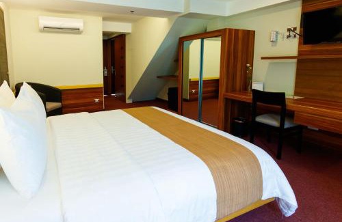 Baguio Hotel | Grand Sierra Pines Baguio