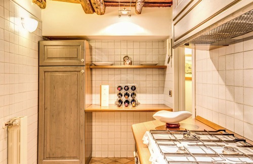 Rione VII Regola Apartment | Grand Suite Ricci, traditional luxury in the heart of the historic centre!