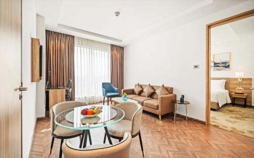 Vijayawada Hotel | Grand Vijayawada by GRT Hotels