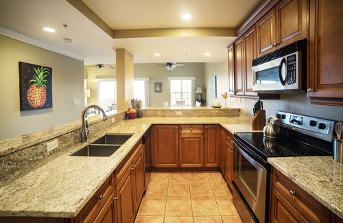 Estate Enighed Condo | Grande Bay Luxury 3BR Spectacular Unobstructed View