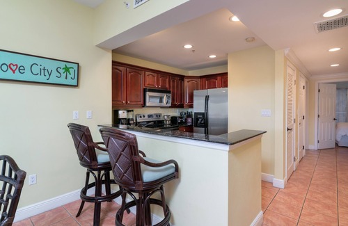 Estate Enighed Condo | Grande Bay Resort Condo - Come Stay at 'Sunsets and Breezes'