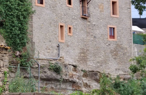 Antugnac House | Grande Maison à 5min du Musée des Dinosaures D'espéraza Petits Chiens Acceptés !