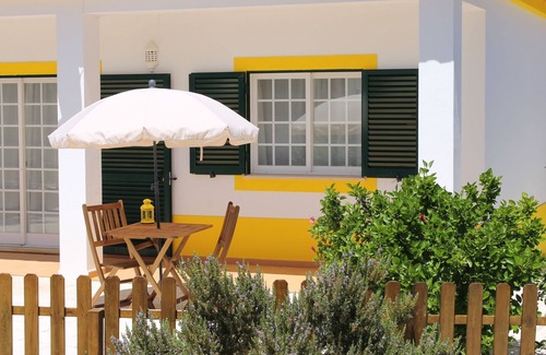 Sargacal House | Grandparents' House in Lagos