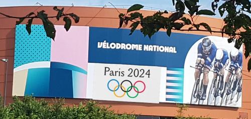 Le Perray-en-Yvelines Apartment | GranDuplex proche sites Olympique