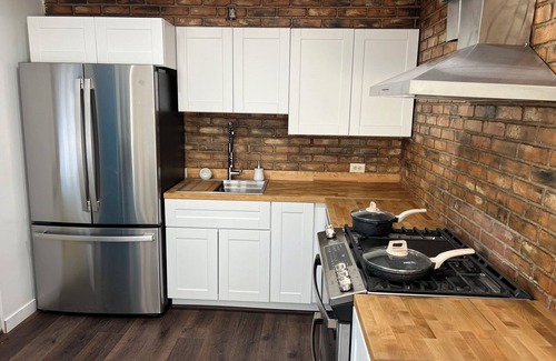 Monroe House | Granny’s House - 100 year old cabin revived as your perfect vacation home.