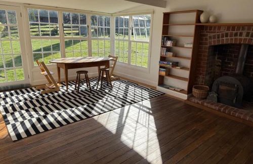 North Bruny House | 'Grasmere'