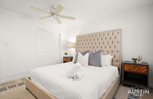 Clarksville House | Great Clarksville Condo Near W 6th plus Free Parking