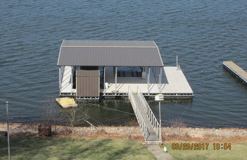 Cleora House | Great Getaway on Grand Lake in Duck Creek