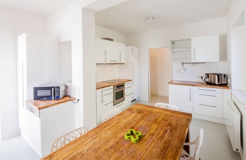 Innenstadt Condo | Great large vacation apartment in beautiful Esslingen near Stuttgart