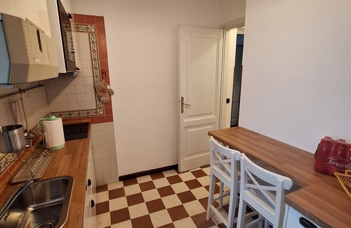 Celio Apartment | Great Location Across from the Colosseo Free Wifi Apt Fernando