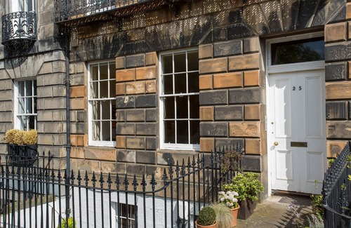 Bonnington Apartment | Great Location Stunning A Listed Georgian Apt