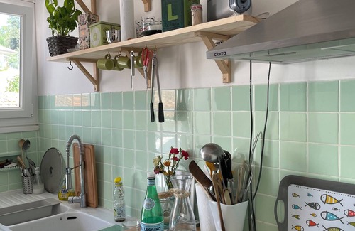 Saint-Trojan-les-Bains House | Great patio house in St Trojan