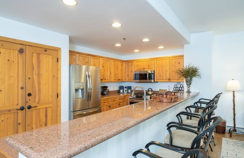 Mountain Village Condo | Great Views From This 1-Bedroom Pet-Friendly Mountain Village Retreat