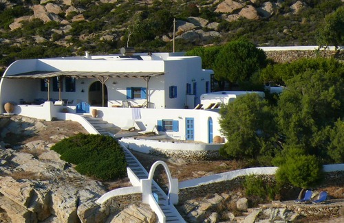 Milopotas House | Greek Island Beach Villa /'Private' Beach