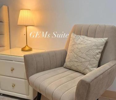 Dasmarinas Apartment | Green 2 - Gems Suite