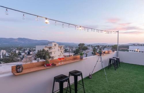 Mires Apartment | Green Apartment in the Hill