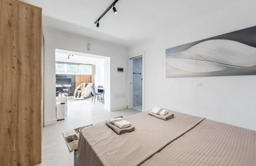 Shkoder Apartment | Green Luxe Suite 2