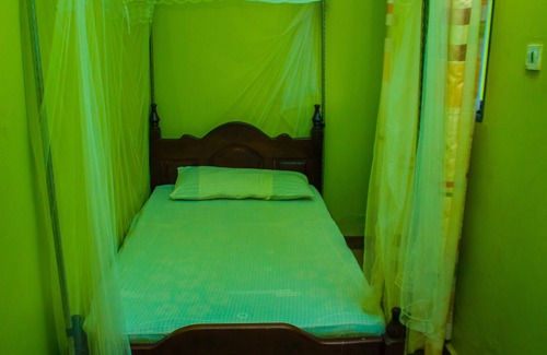Jinja Hotel | Green Source Guest House