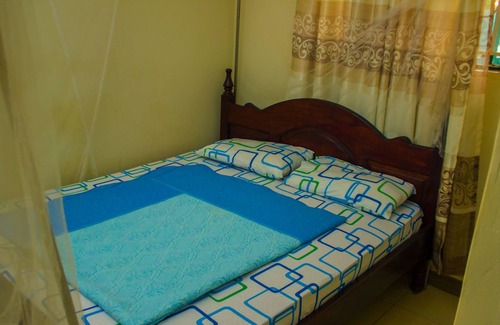 Jinja Hotel | Green Source Guest House