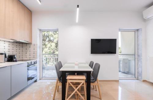 Kalamaria Apartment | Green View Haven